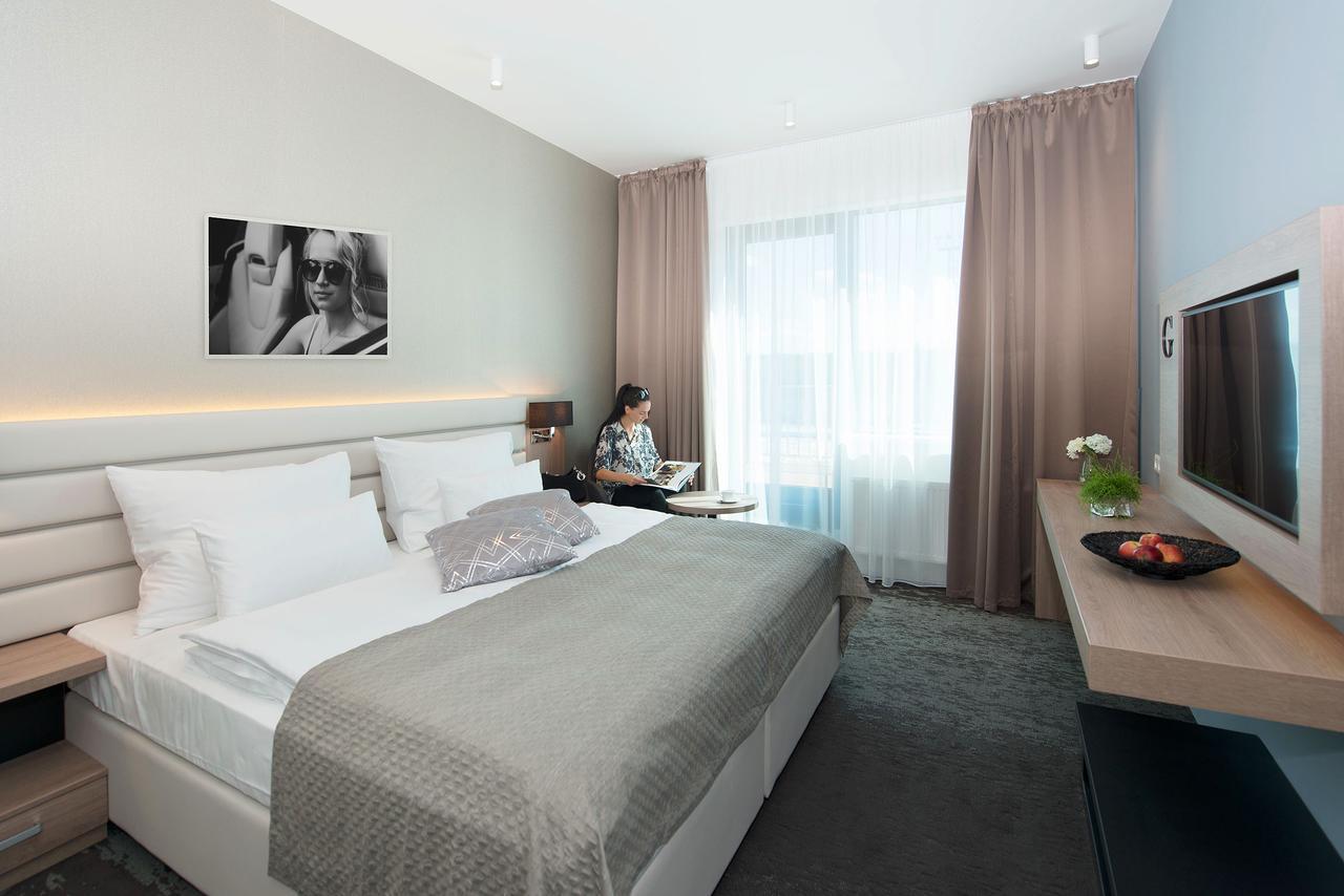 Hotel Grid
